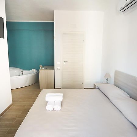 Il Viaggiatore Via Rimini Serapo Gaeta Ngoại thất bức ảnh